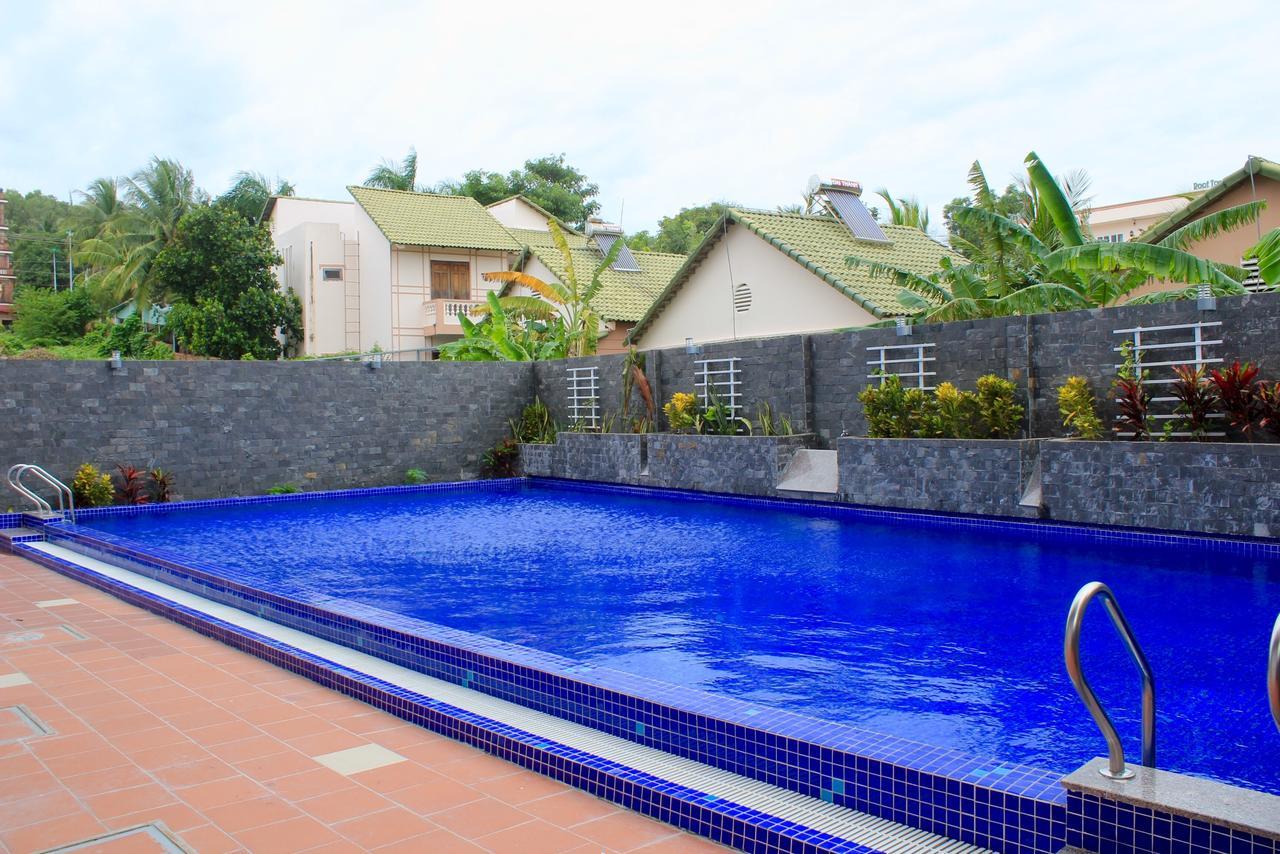 Summer Dream Hotel Duong Dong Exterior foto
